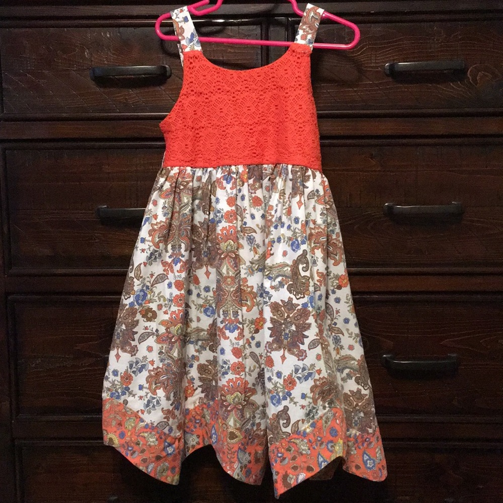 Girls Size 6 Spring / Summer Dress